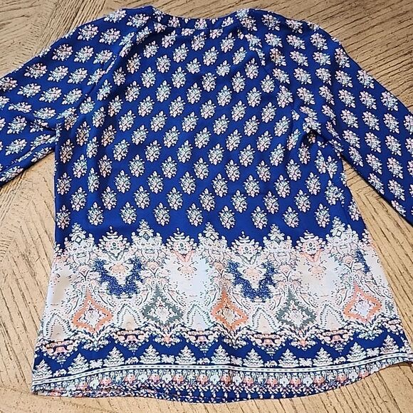 Boho bell sleeve top size small Dr2 - Picture 8 of 9